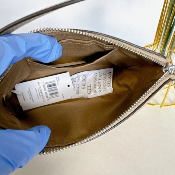 Coach Nolita 19 CR364 Taupe Leather Convertible Shoulder Bag Wristlet - Picture 6 of 7